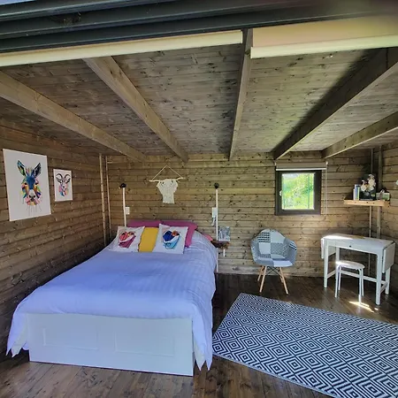 Studio De Jardin En Ardeche Fabras